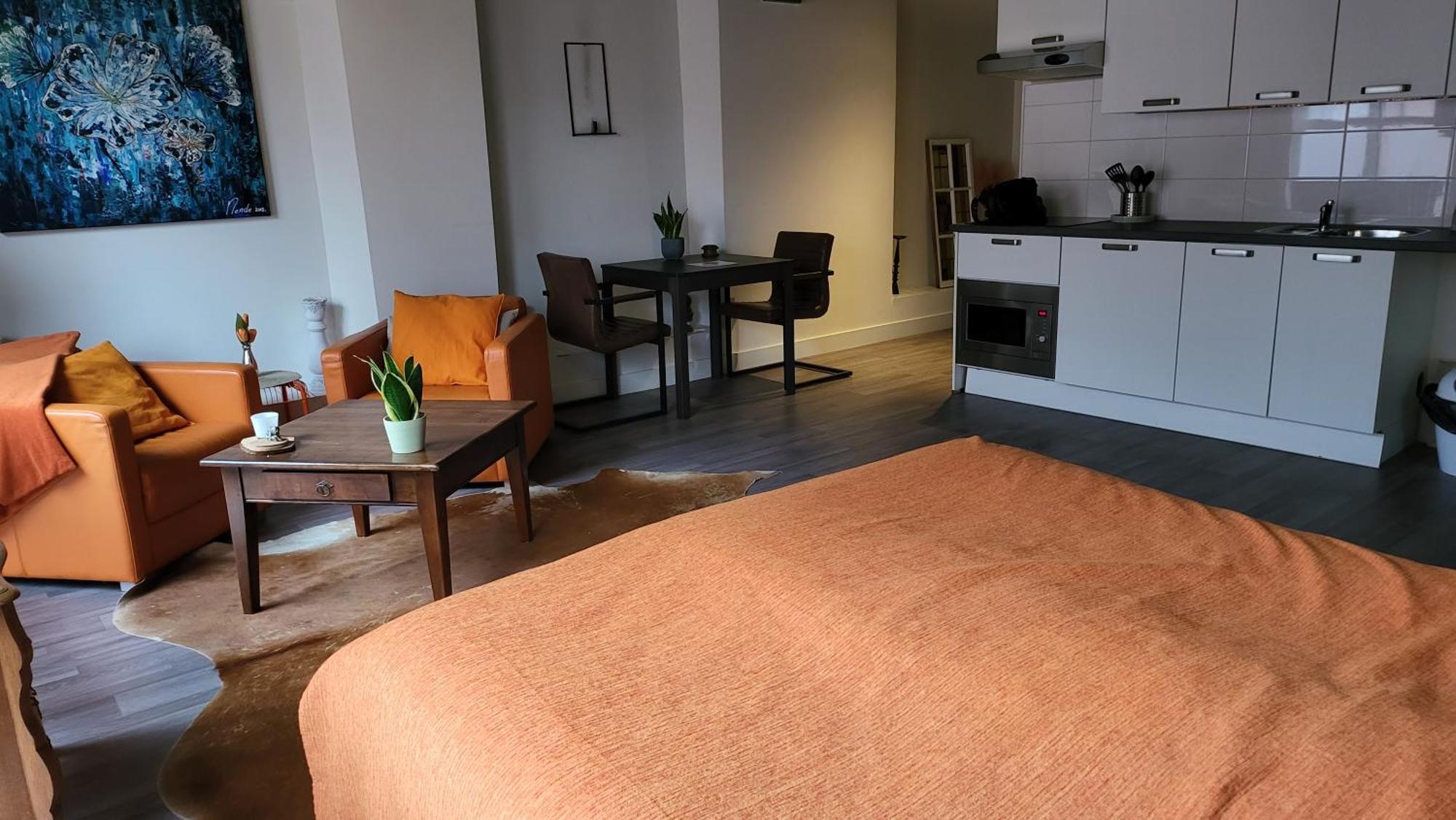זוולה Stadslogement Bij De Sassenpoort חדר תמונה