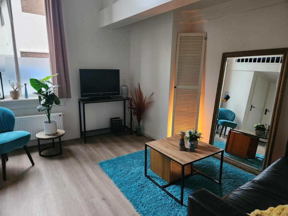 זוולה Stadslogement Bij De Sassenpoort מראה חיצוני תמונה